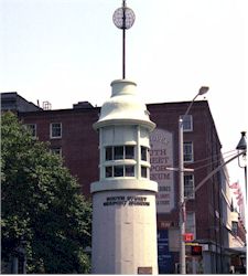 Picture of Titanic Memorial Lighthouse